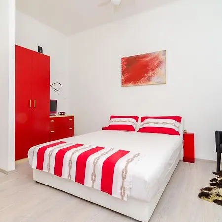 شقة Caceris - Comfort With Terrace