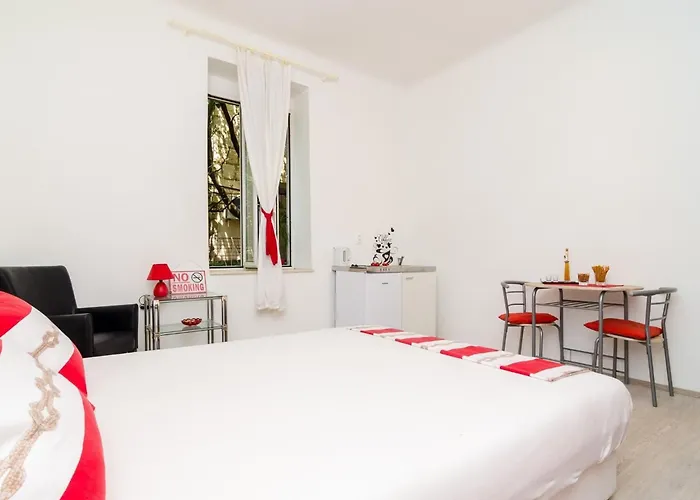 Caceris - Comfort With Terrace Apartment Dubrovnik