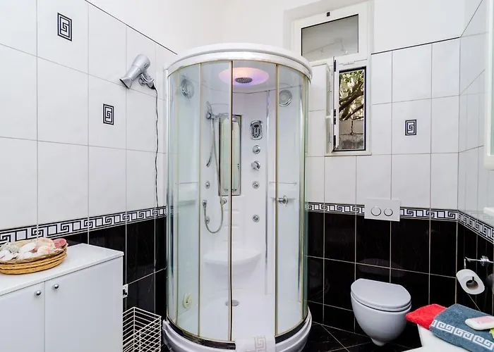 Apartment Caceris - Comfort With Terrace *